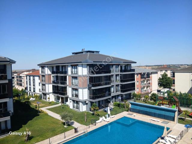 Sahibinden Şelale Evleri Sitesi Havuz Manzaralı 3+1 Takaslı Taşınmaya Hazır
