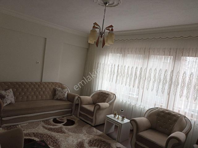 Sahibinden 2+1 Cadde Üstü Satılık Daire