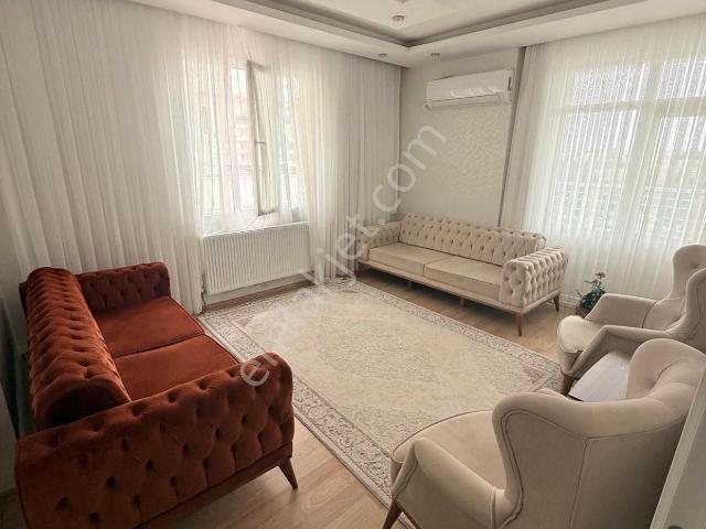 Sahibinden 35. Cadde Üzerinde Güven Ve Konforun Yeni Adresi: Satılık 4+1 Prestijli Daire!