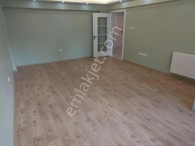 Sahibinden 3+1 Arakat Sıfır Tadilatlı, Araç Takası Olur