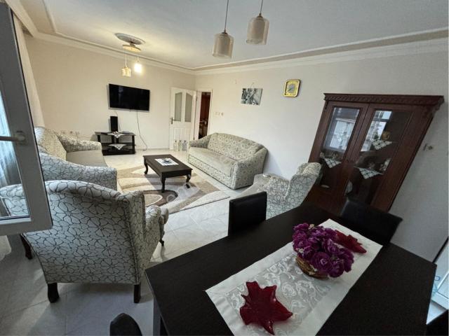 Sahibinden 3+1 Genis Full Esyali 18 Evler Dogalgazli