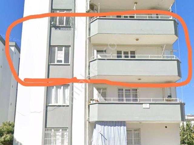 Sahibinden Salı Pazarı Yolu, Yalçın Market'in Arkası Merkezii Lokasyon. Arsa Payı Yüksek.4+1