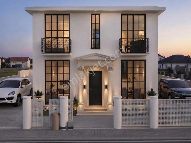 Sahibinden 5+1 Lüks Villa Havuz Sauna Giyinme Odası