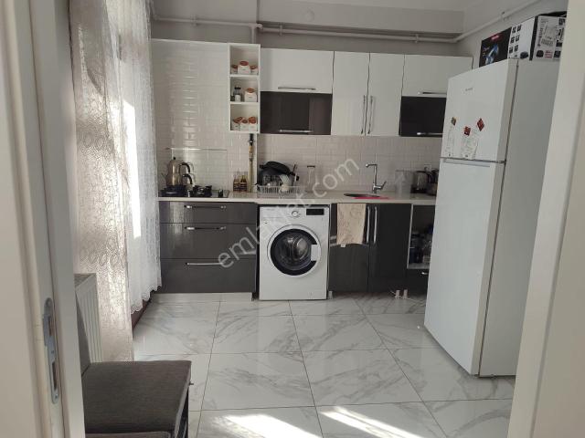 Sahibinden 75' E İkinci Parsel De Eşyalı Kiralık 2+1 Daire