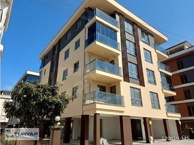 Sahil, Hastane ve Üniversiteye Yakın Sıfır 2+1 Kiralı Daire