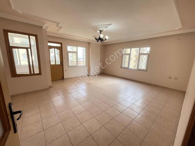 Sahilde Kiralık 3+1 Bağımsız Mutfak Daire !