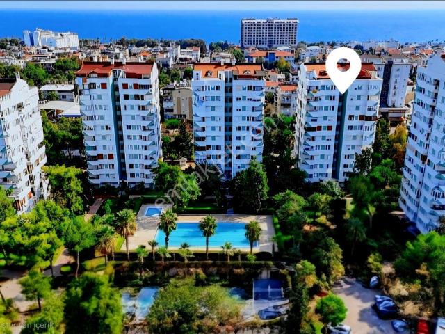 Sahile Yakın Sitede Kiralık