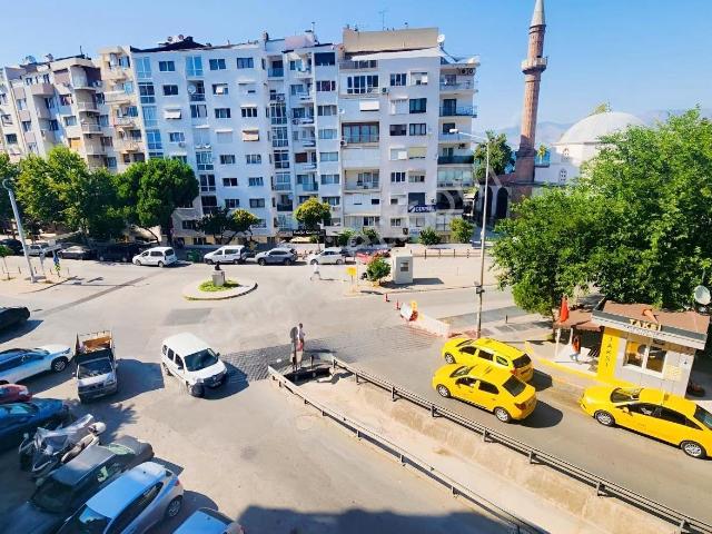 Sahile Yürüme Mesafesinde Satılık 4+1 Daire