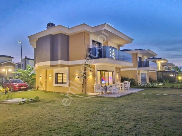 Sahile Yürüme Mesafesinde Tek Müstakil Boş Kiralık Villa