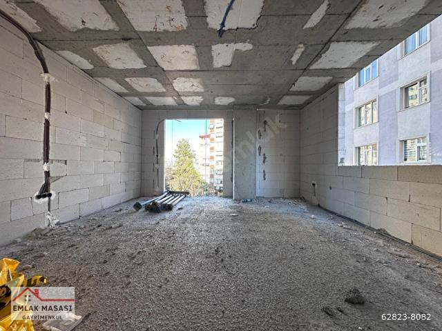 Sahrayıcedit Atatürk Caddesi Üzerinde Projeden 2+1 Sıfır Daire EMLAK MASASI