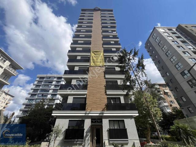 Sahrayıceditde Sıfır Binada, Balkonlu, Net 80 M², 2+1 Daire