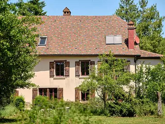 Saizenay 39110 Achat / Vente maison 15 pièces t15 au dernier étage jardin