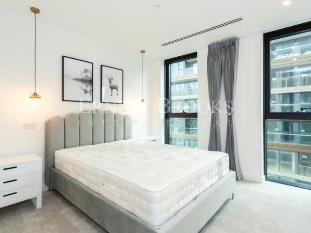 Sainsbury's Local, The Highway, London, E1W 2AQ, United Kingdom | Studio apartment for rent #131177694 | Rentberry