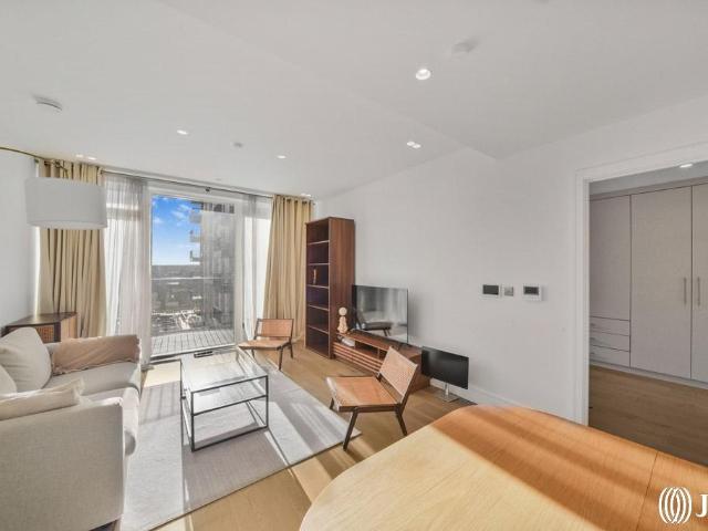 Sainsbury's, 31 Essex Place, London, W4 5UT, United Kingdom | 1 bed townhouse for rent #138591966 | Rentberry