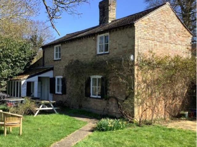 Sainsfoins, Whittlesford Road, Cambridge CB22, 2 bed detached house to rent, £1,450 pcm | PrimeLocation