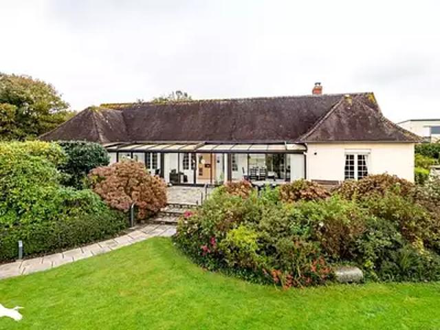 Saint Thonan 29800 Achat / Vente maison 10 pièces t10 parking