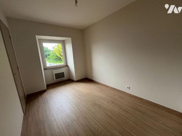 SAINT THUAL Maison 4 chambres