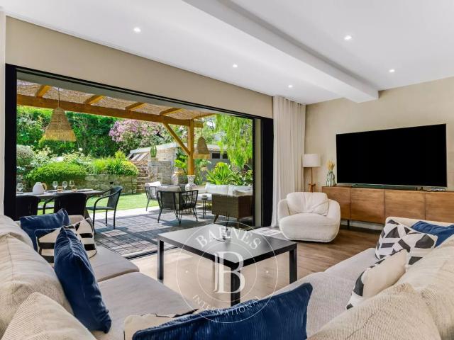 Saint Tropez Domaine Prive Maison Avec 4 Chambres Et Pis. 150m² Saint Tropez