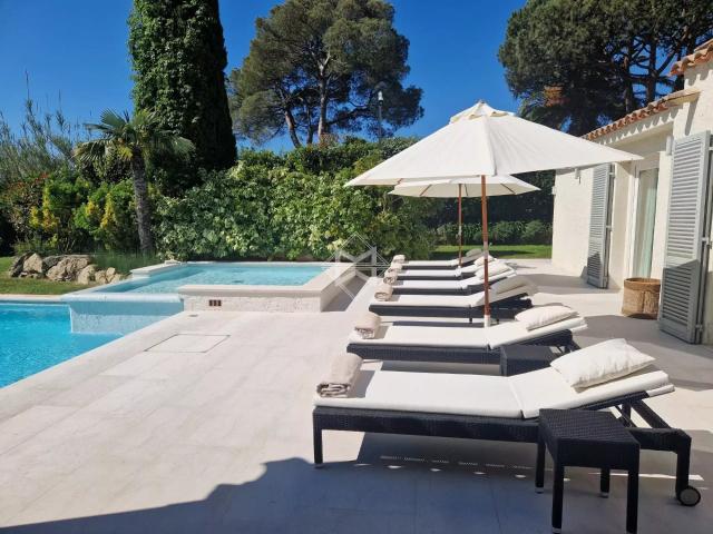 Saint Tropez, domaine sur la plage 200m² Saint Tropez