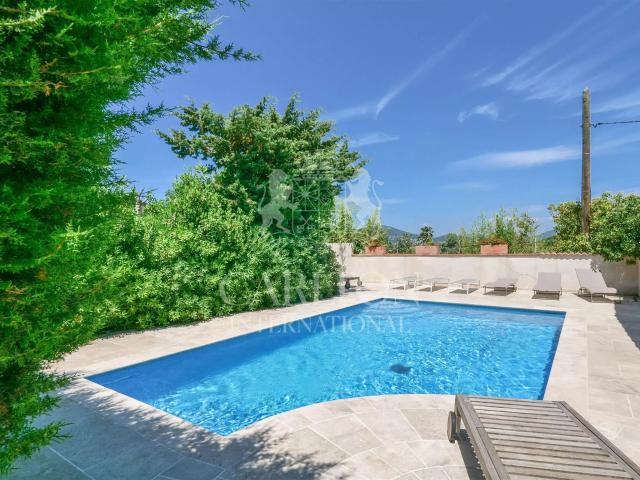 Saint Tropez – Élégante maison provençale à pied de la Place. m² Saint Tropez