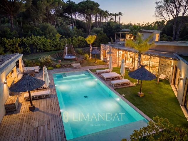 Saint Tropez Villa 6 Chambres Boite de nuit Piscine Massage