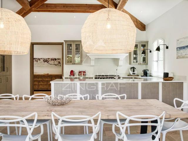 Saint Tropez Villa contemporaine proche du centre 378m² Saint Tropez