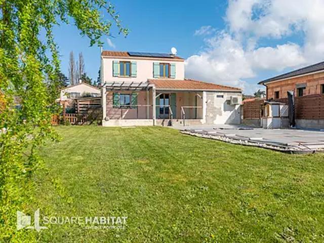 Saint Uze 26240 Achat / Vente maison 5 pièces t5 au dernier étage piscine