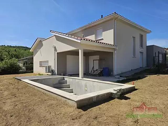 Saint Uze 26240 Achat / Vente maison 6 pièces t6