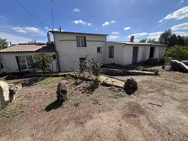 Saint Varent 79330 Achat / Vente maison 4 pièces t4 jardin