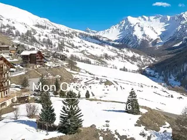 Saint Véran 05350 Achat / Vente appartement 8 pièces t8 jardin terrasse