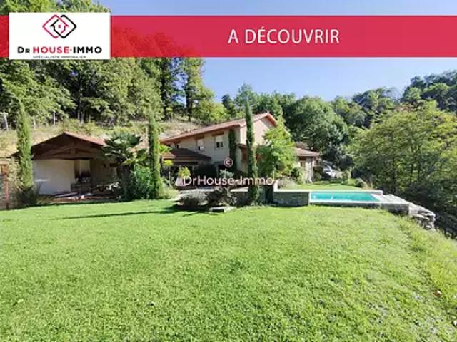 Saint Vérand 38160 Achat / Vente maison 7 pièces t7 piscine terrasse