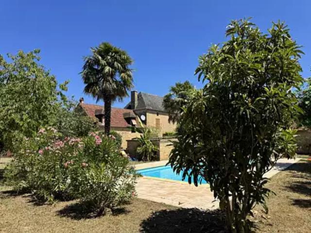 Saint Vincent de Cosse 24220 Achat / Vente maison 9 pièces t9