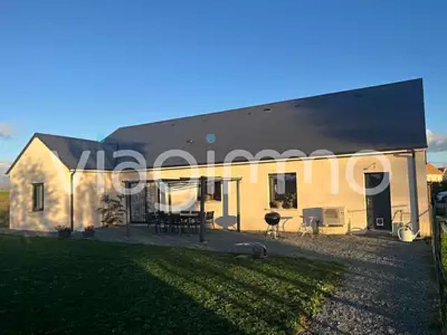 Saint Vincent des Prés 72600 Achat / Vente maison 5 pièces t5 au dernier étage