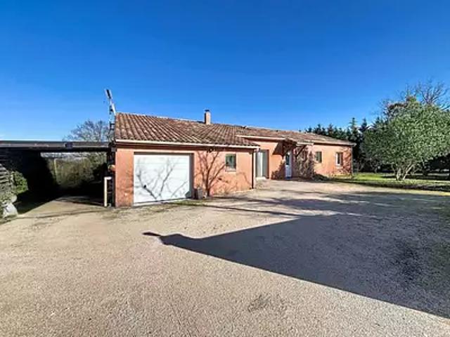 Villefranche de Lauragais 31290 Achat / Vente maison 5 pièces t5 au dernier étage piscine