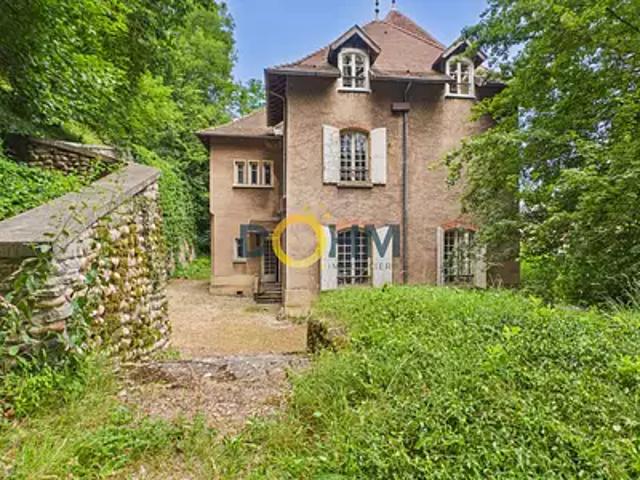 Saint Victor de Cessieu 38110 Achat / Vente maison 10 pièces t10