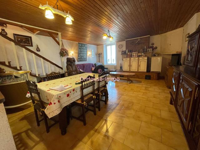Saint Vivien de Monségur, maison 3 chambres, granges, 2 ha de terrain