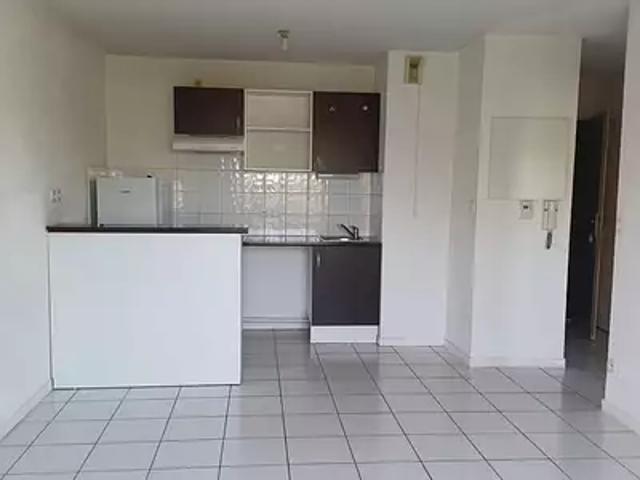 Saint Vivien de Médoc 33590 Location appartement 2 pièces t2 au dernier étage