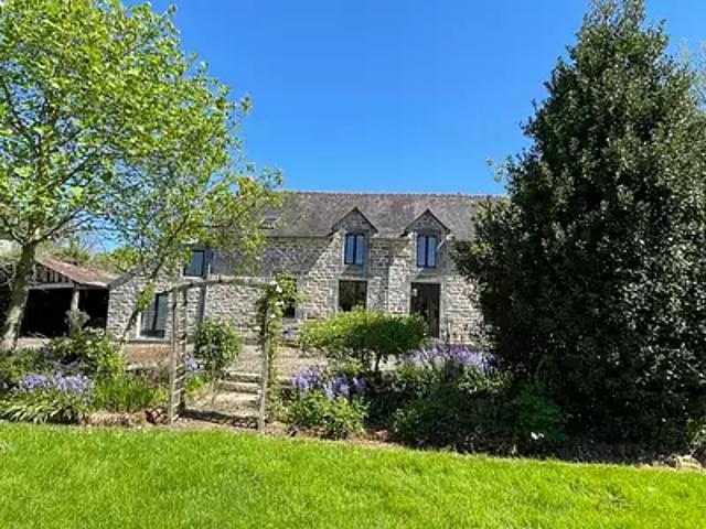 Saint Vran 22230 Achat / Vente maison 6 pièces t6 parking