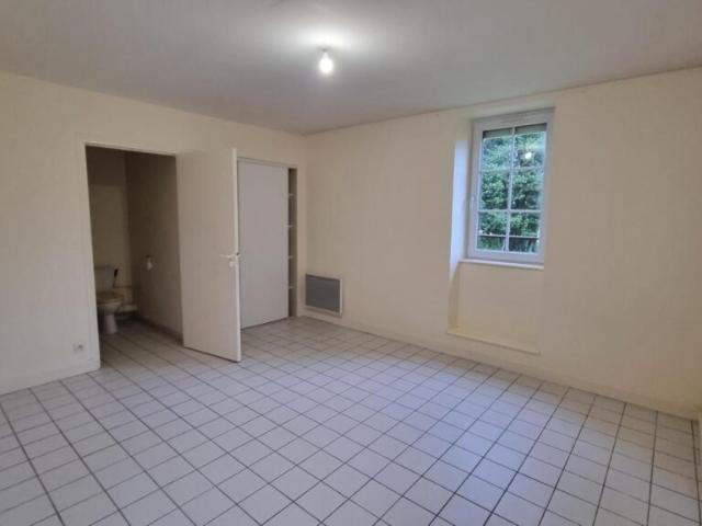 SAINT YREIX LE DEJALAT – Appartement 1 Chambre – Centre Ville