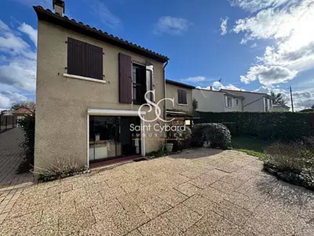 Saint Yrieix sur Charente 16710 Achat / Vente maison 5 pièces t5 au dernier étage