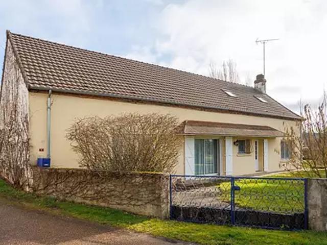 Saint Agnan 71160 Achat / Vente maison 6 pièces t6 jardin terrasse