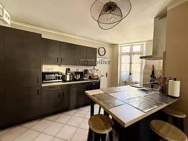 Saint Affrique 12400 Achat / Vente appartement 5 pièces t5