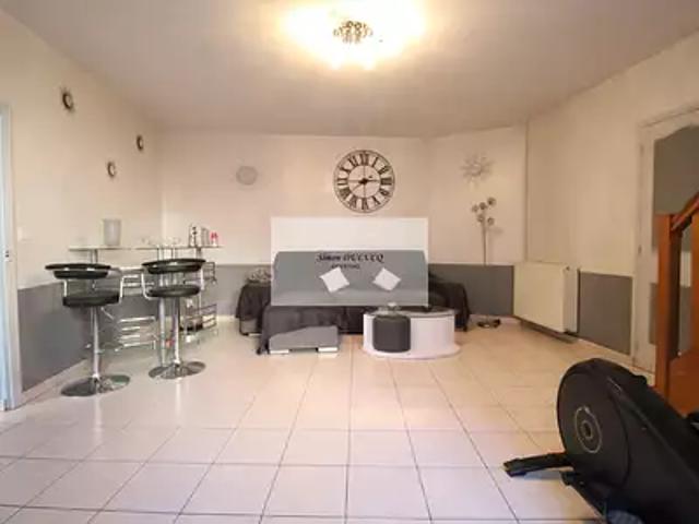 Saint Affrique 12400 Achat / Vente appartement 6 pièces t6