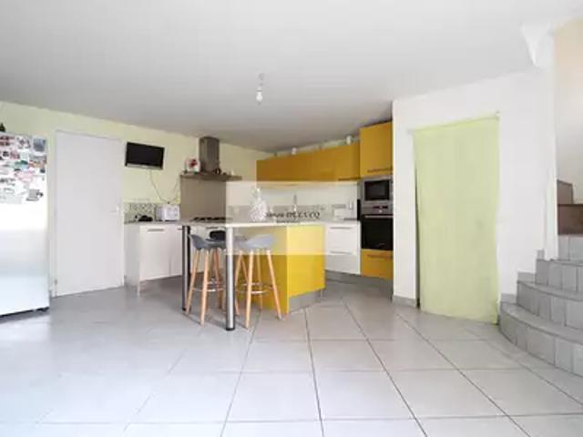 Saint Affrique 12400 Achat / Vente maison 6 pièces t6