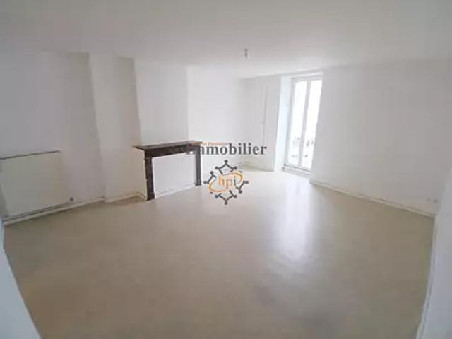 Saint Affrique 12400 Location appartement 2 pièces t2