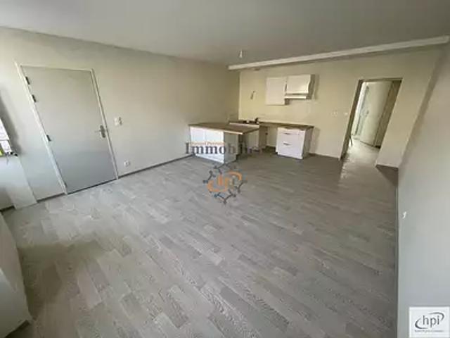 Saint Affrique 12400 Location appartement 2 pièces t2