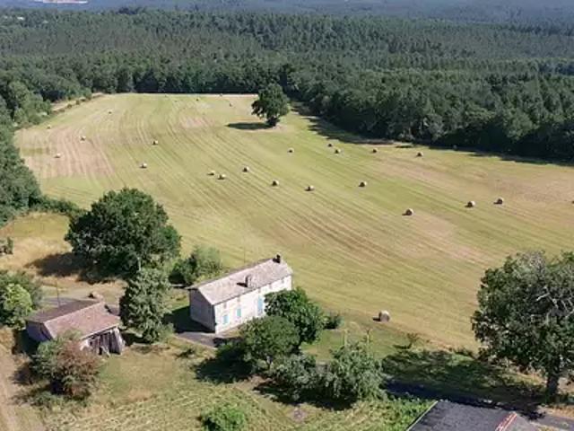 Saint Aigulin 17360 Achat / Vente maison 5 pièces t5
