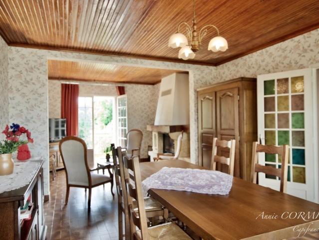 SAINT AIGNAN LE JAILLARD maison d'environ 158m2 4 chambres Terrain de 1 147,00 m²