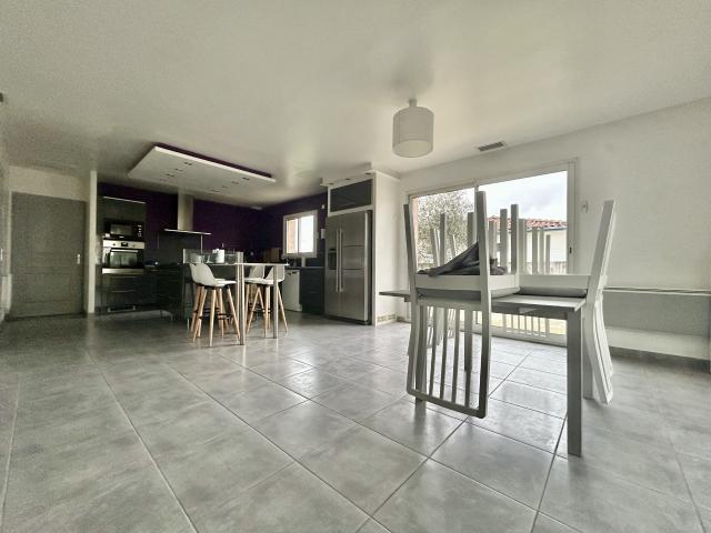 Saint Alban, Villa T5 meublée de 118 m2 sur terrain de 500 m2