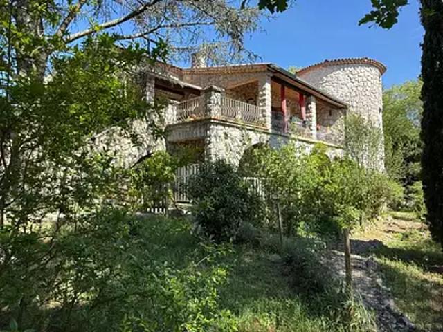 Saint Alban Auriolles 07120 Achat / Vente maison 5 pièces t5 piscine jardin